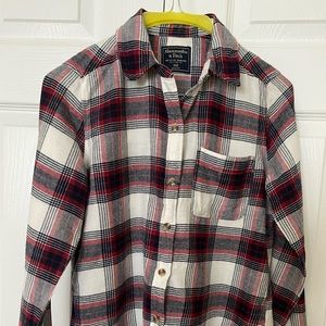 Abercrombie plaid long sleeves